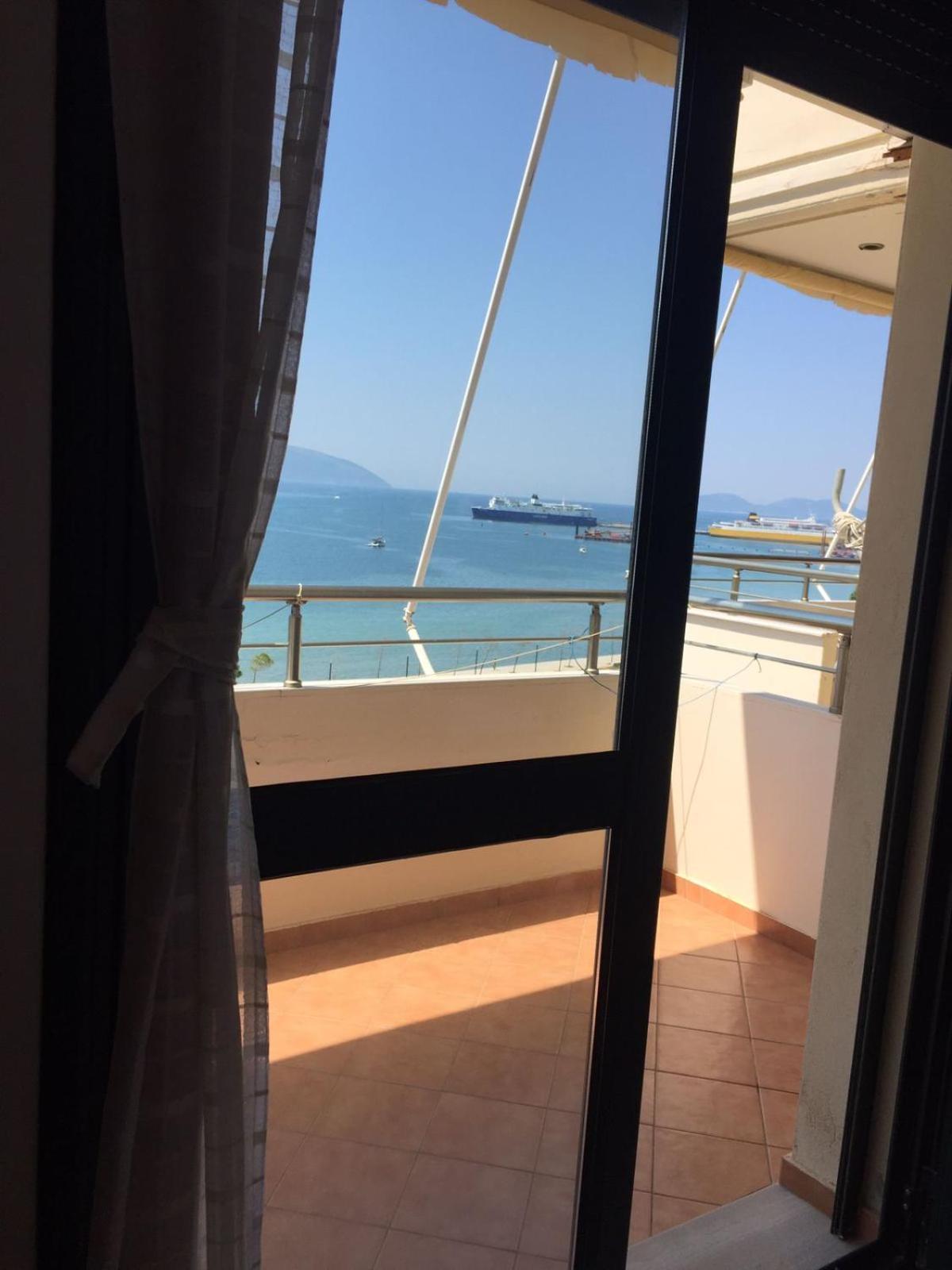 Lungomare 2d Apartamento Vlorë